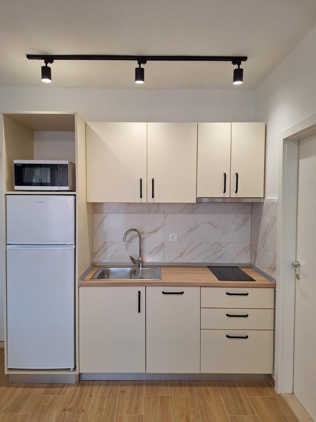 Apartmani Marino Privlaka  Exterior foto