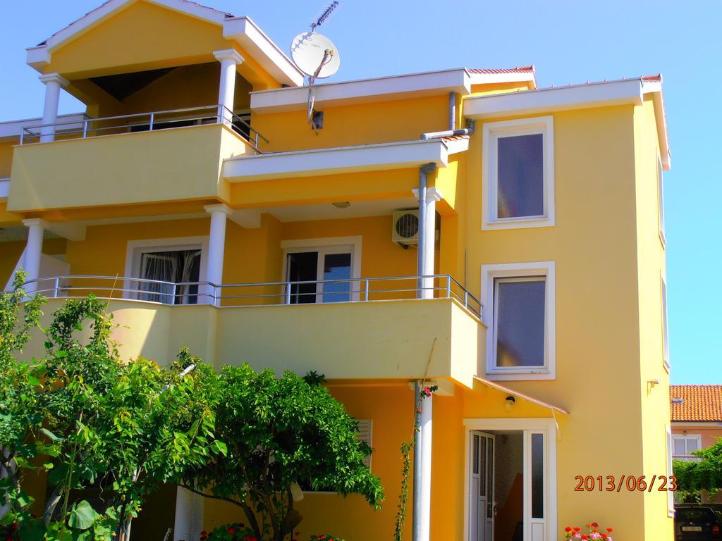 Apartmani Marino Privlaka  Exterior foto