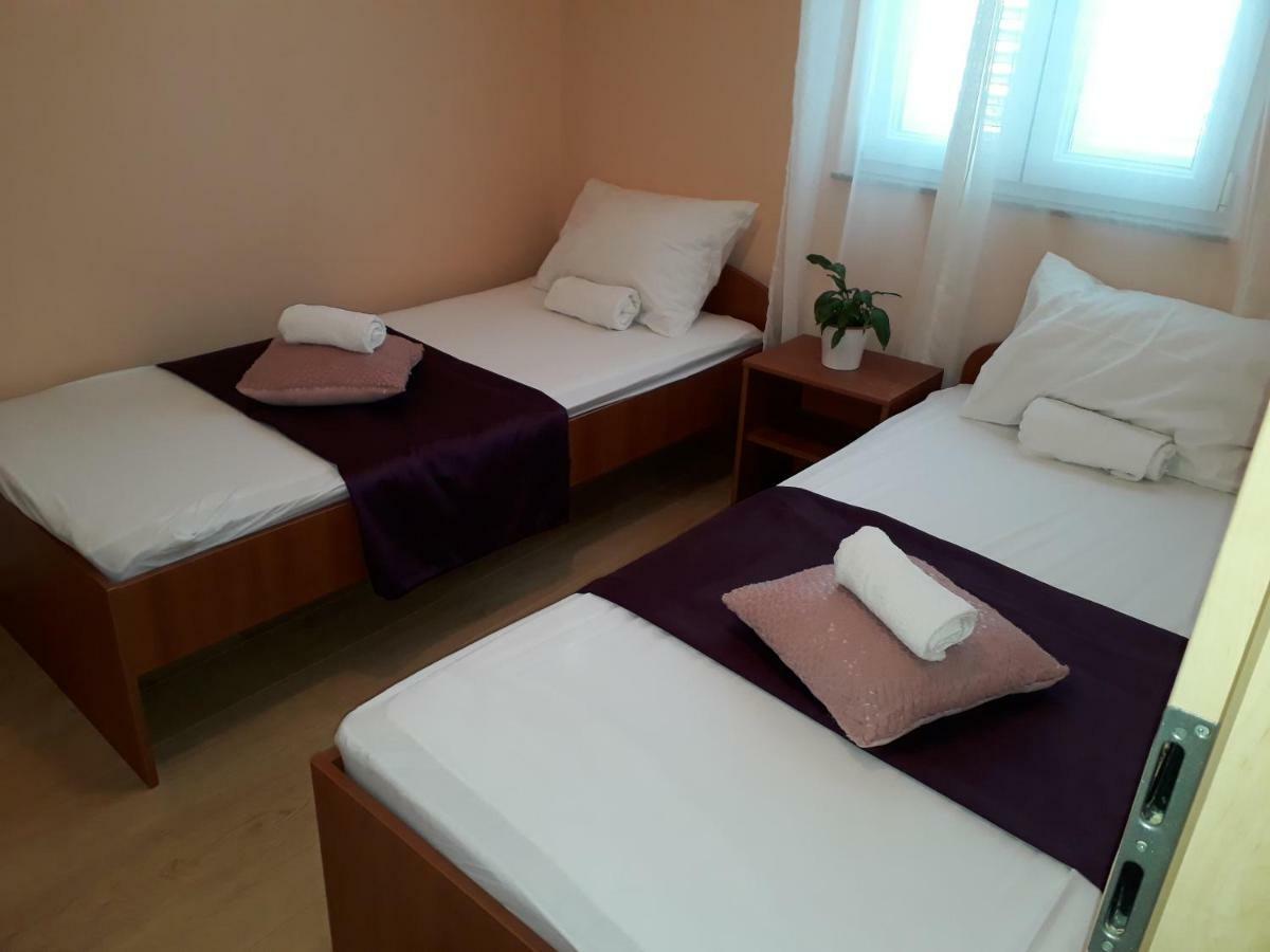 Apartmani Marino Privlaka  Exterior foto