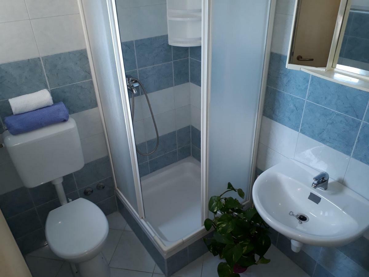 Apartmani Marino Privlaka  Exterior foto