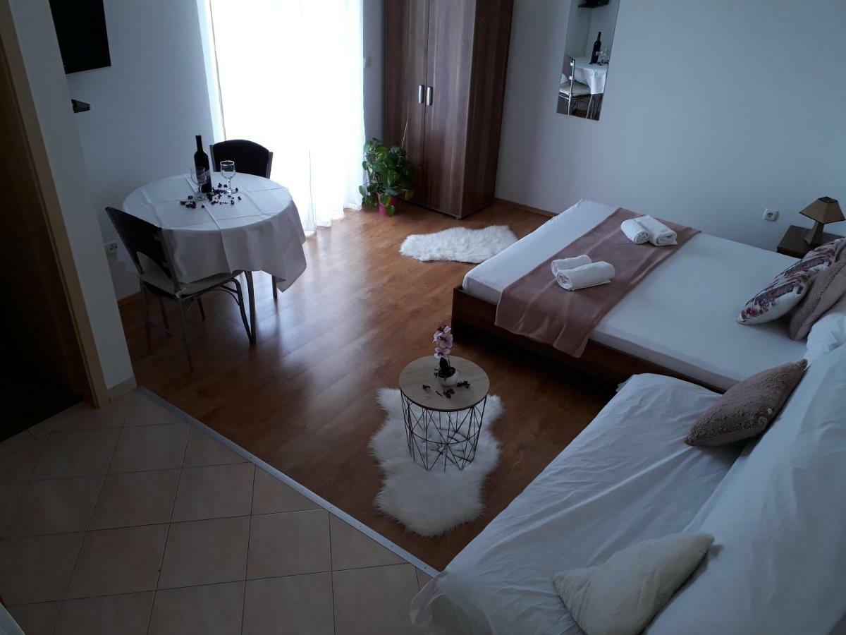 Apartmani Marino Privlaka  Exterior foto